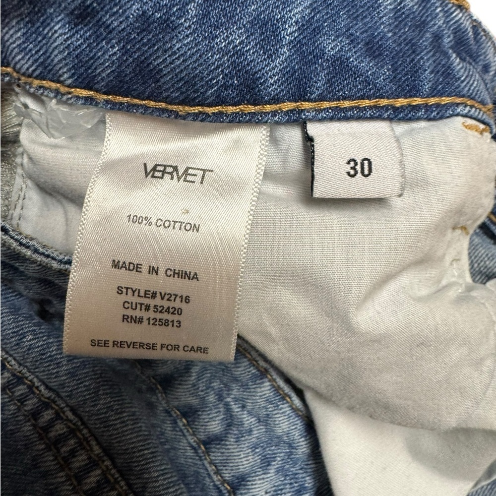 Distressed Light Blue Women's Jeans - Picture 7 of 10